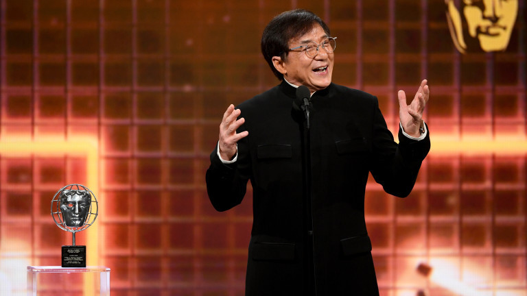 Защо Джеки Чан иска да стане част от Китайската комунистическа партия